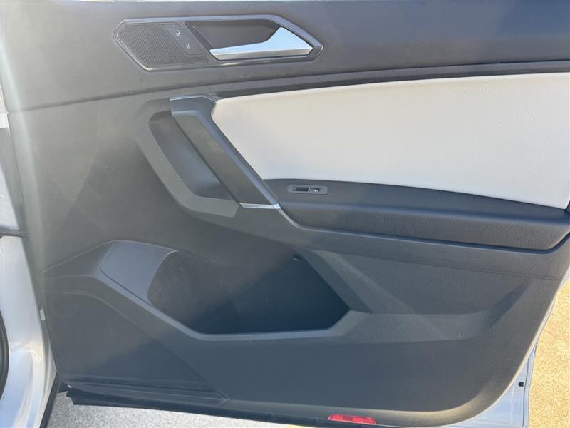 Volkswagen Tiguan SE 2018