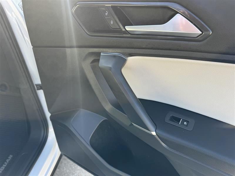 Volkswagen Tiguan SE 2018