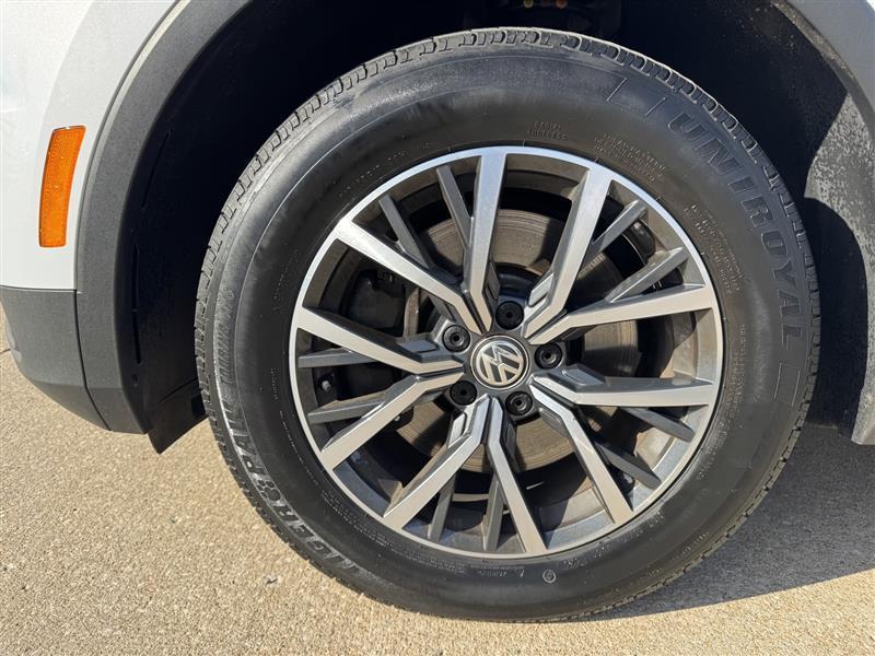 Volkswagen Tiguan SE 2018
