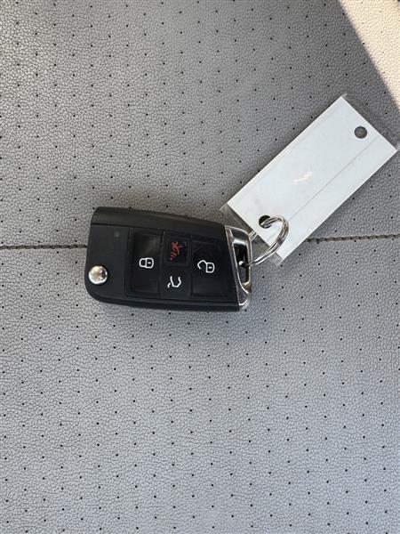 Volkswagen Tiguan SE 2018