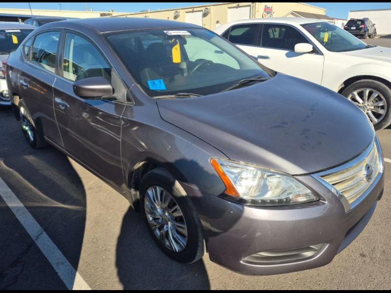 Nissan Sentra S 2015