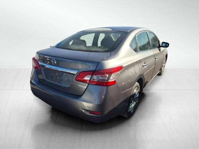 Nissan Sentra S 2015