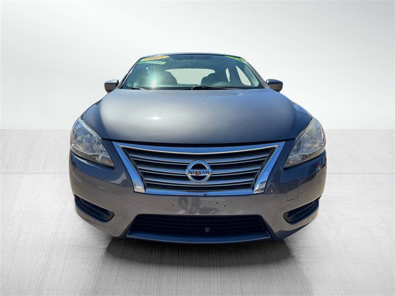 Nissan Sentra S 2015