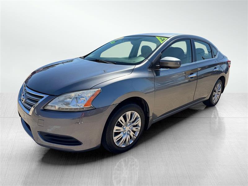 Nissan Sentra S 2015
