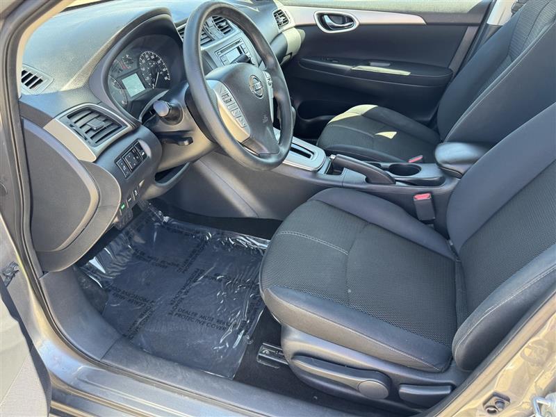 Nissan Sentra S 2015