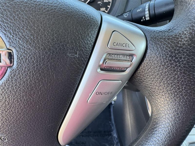 Nissan Sentra S 2015