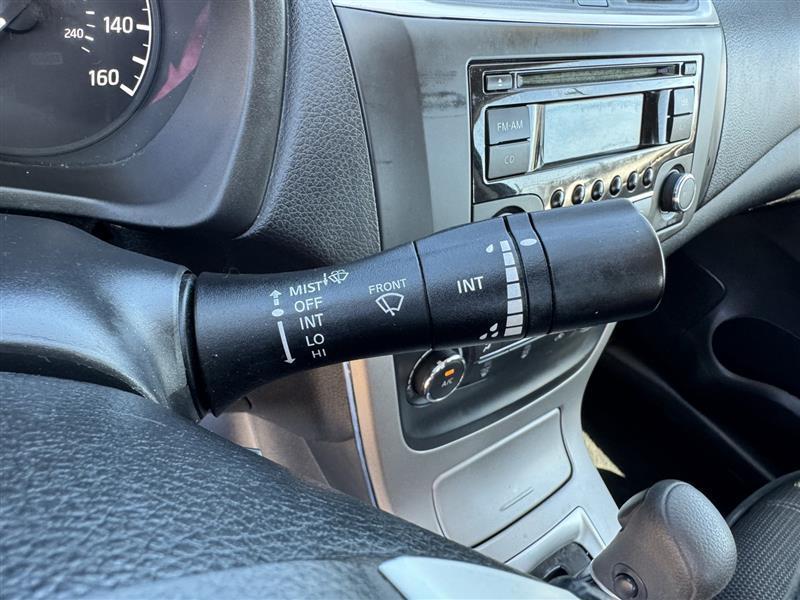 Nissan Sentra S 2015