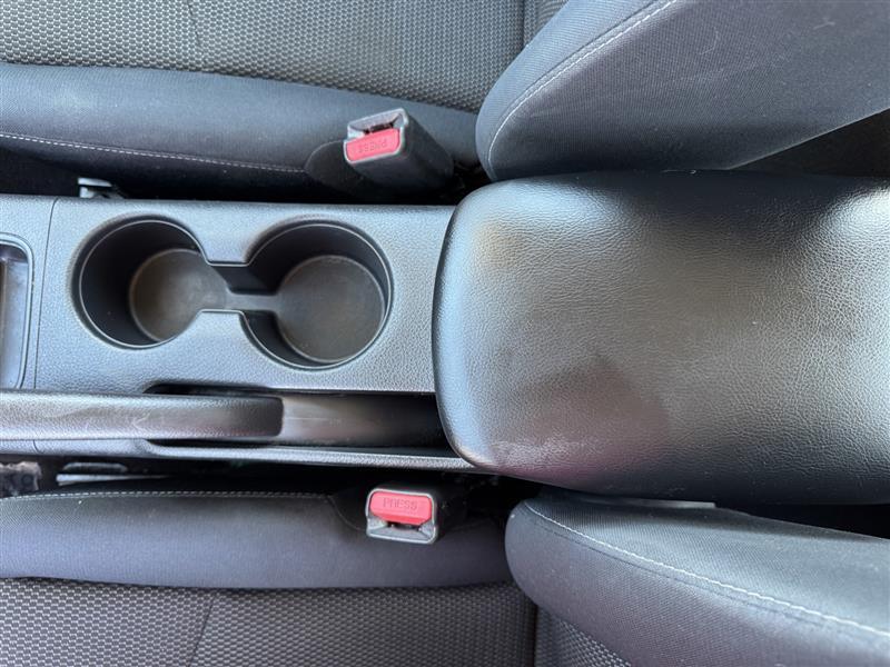 Nissan Sentra S 2015