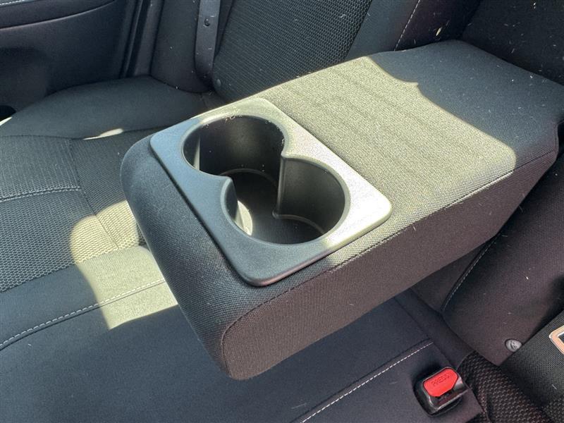 Nissan Sentra S 2015