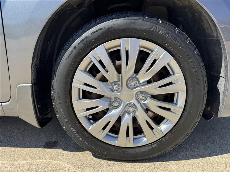 Nissan Sentra S 2015