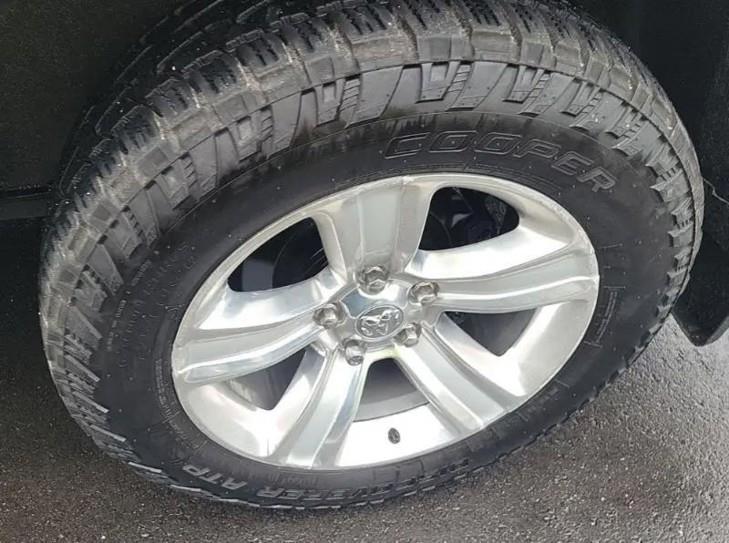 RAM 1500 SPORT SWB 4WD 2015