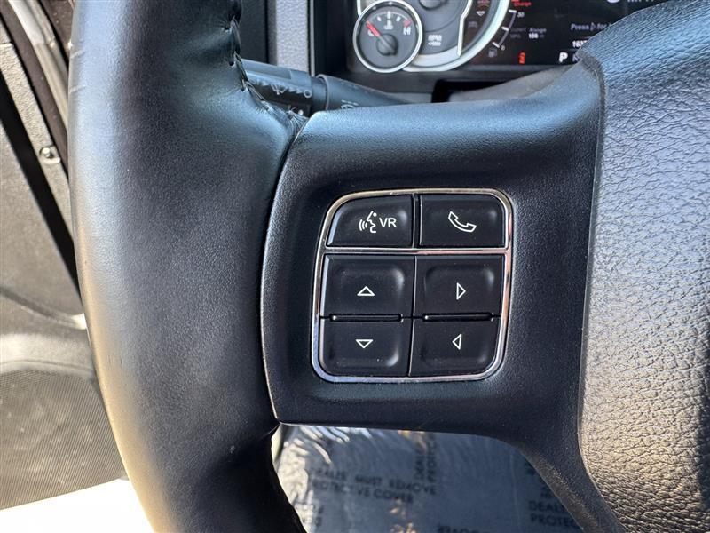 RAM 1500 SPORT SWB 4WD 2015