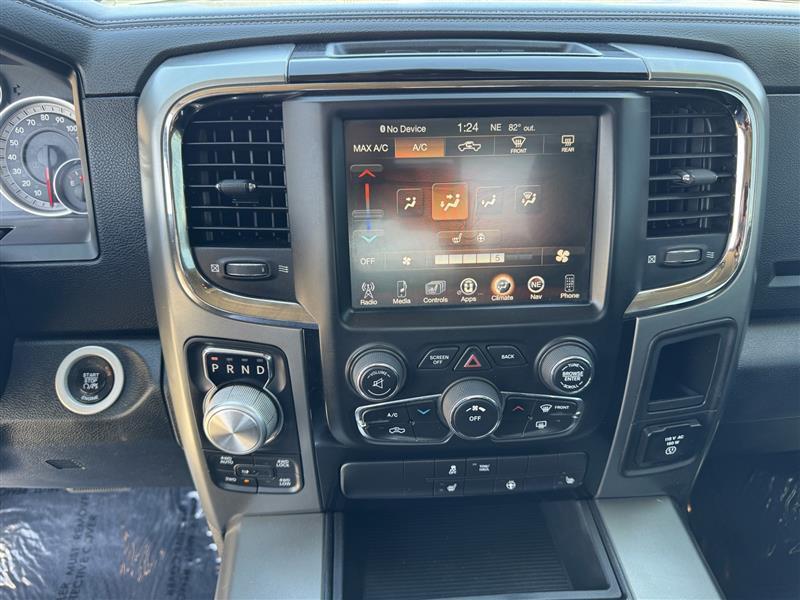 RAM 1500 SPORT SWB 4WD 2015