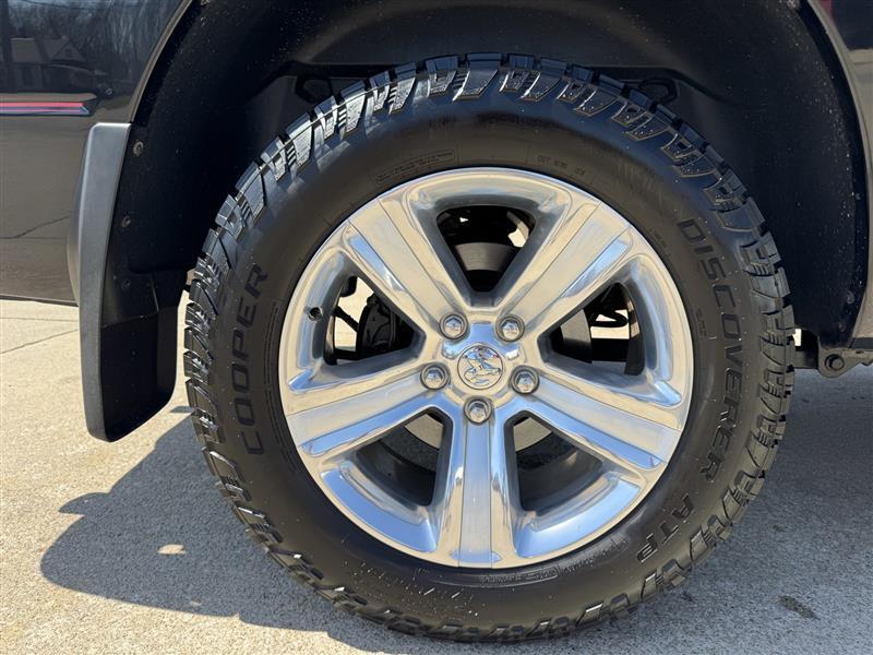 RAM 1500 SPORT SWB 4WD 2015