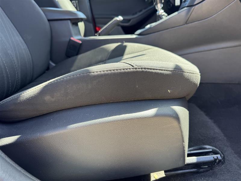 Ford Focus SE Sedan 2017