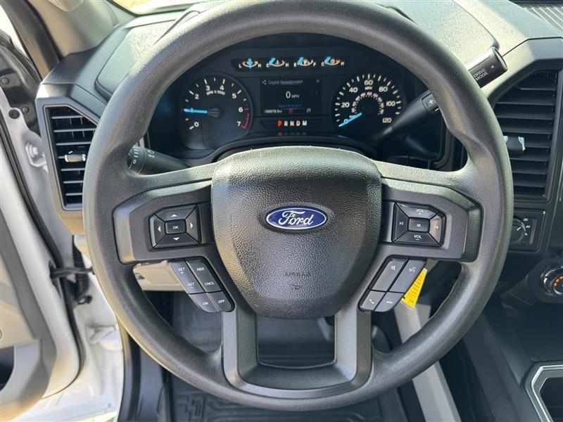 Ford F-150 XL SuperCrew 4WD 2018