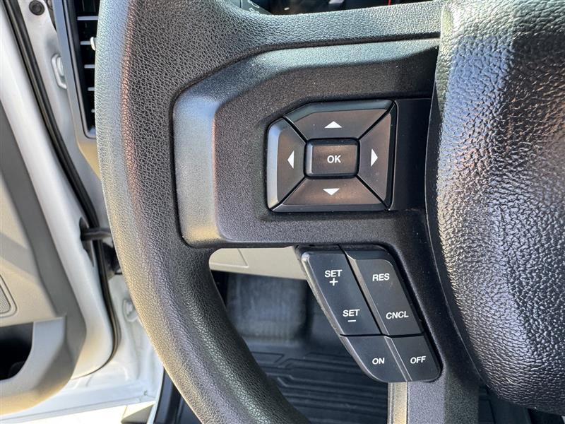 Ford F-150 XL SuperCrew 4WD 2018