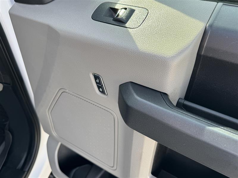 Ford F-150 XL SuperCrew 4WD 2018