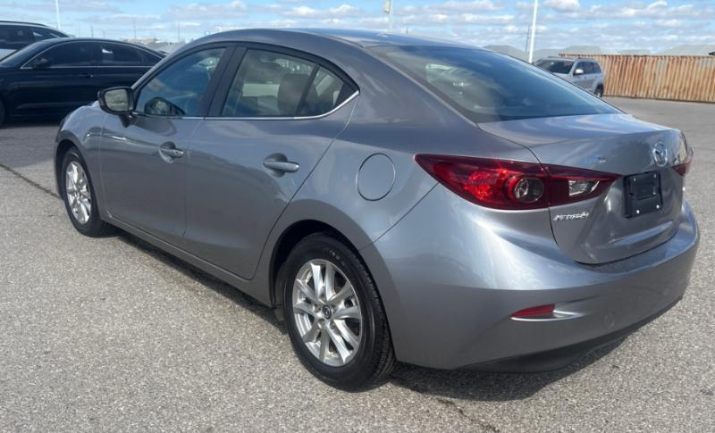 Mazda MAZDA3 i Sport 2016