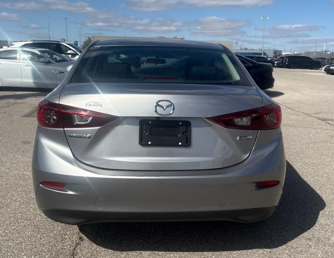 Mazda MAZDA3 i Sport 2016