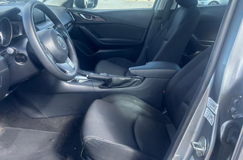 Mazda MAZDA3 i Sport 2016