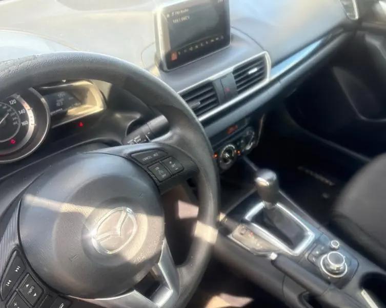 Mazda MAZDA3 i Sport 2016