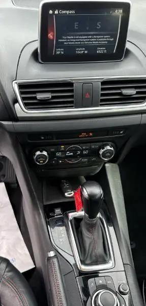 Mazda MAZDA3 s Grand Touring AT 5-Door 2015