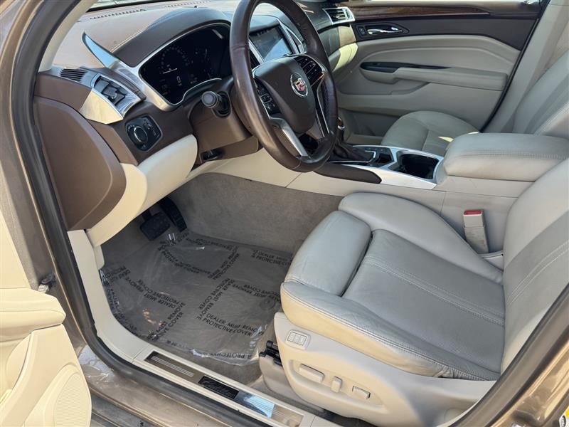 Cadillac SRX Luxury Collection FWD 2016