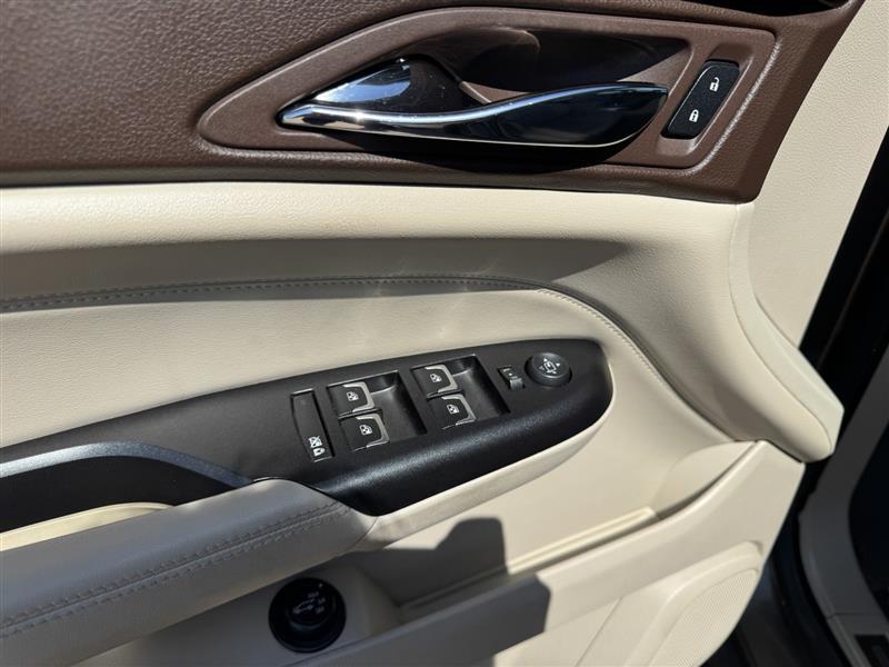 Cadillac SRX Luxury Collection FWD 2016