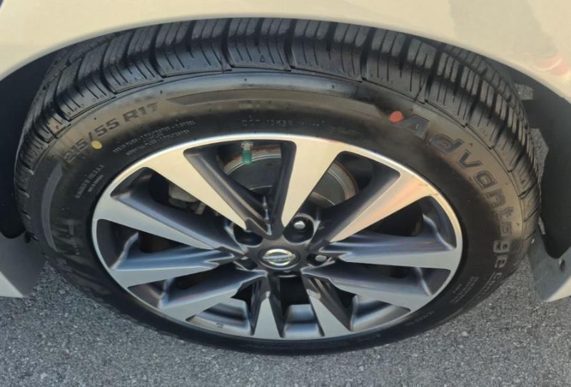 Nissan Altima 2.5 SV 2017