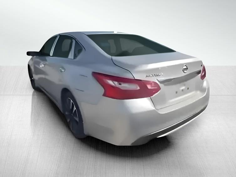 Nissan Altima 2.5 SV 2017