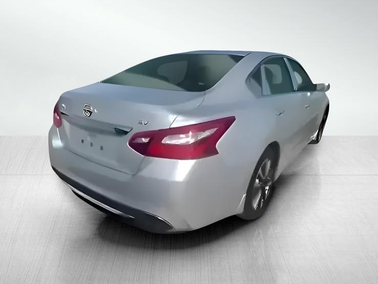 Nissan Altima 2.5 SV 2017