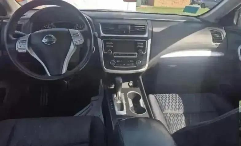 Nissan Altima 2.5 SV 2017