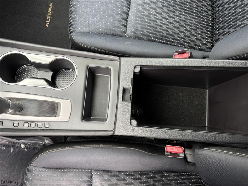 Nissan Altima 2.5 SV 2017