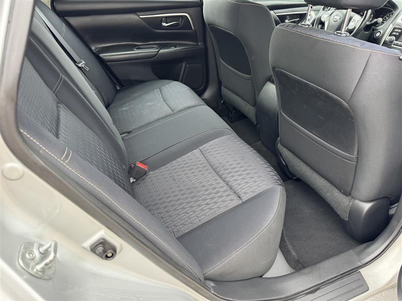 Nissan Altima 2.5 SV 2017