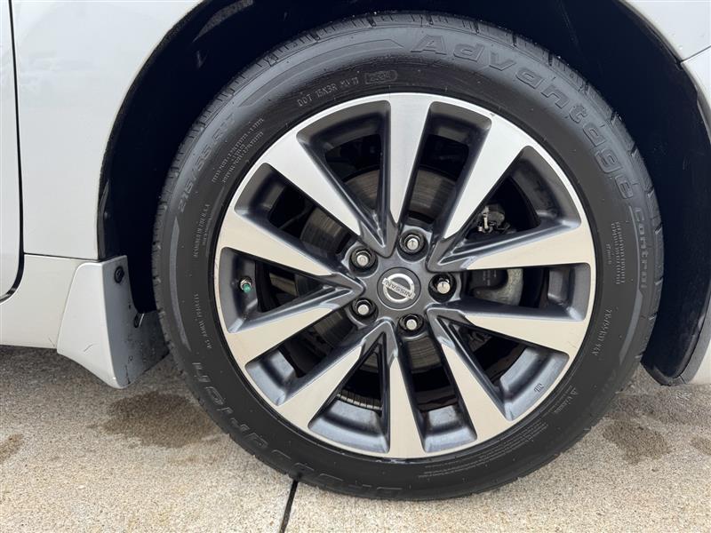 Nissan Altima 2.5 SV 2017