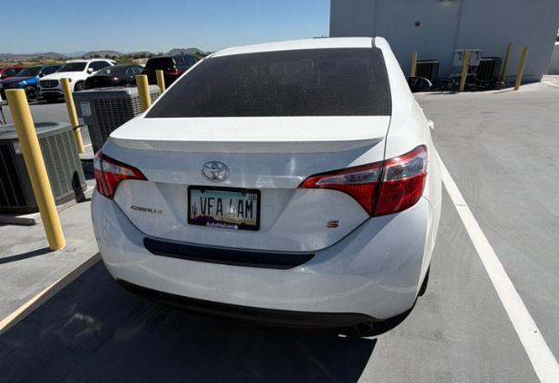 Toyota Corolla  2015