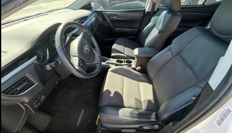 Toyota Corolla  2015