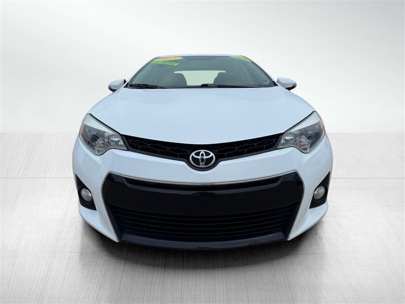 Toyota Corolla  2015
