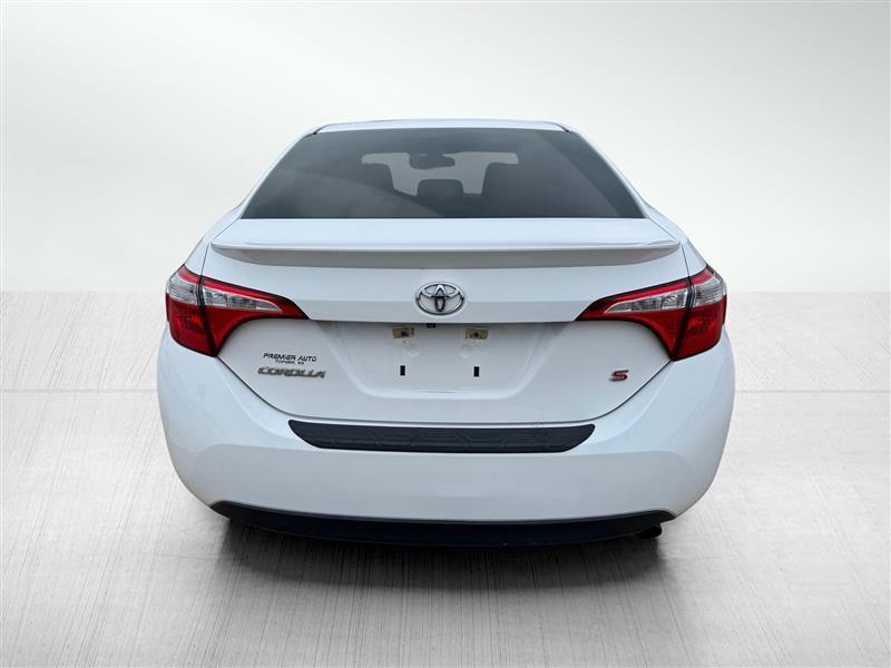 Toyota Corolla  2015