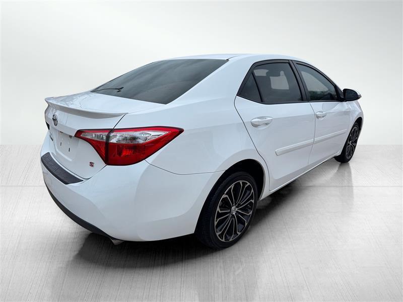 Toyota Corolla  2015