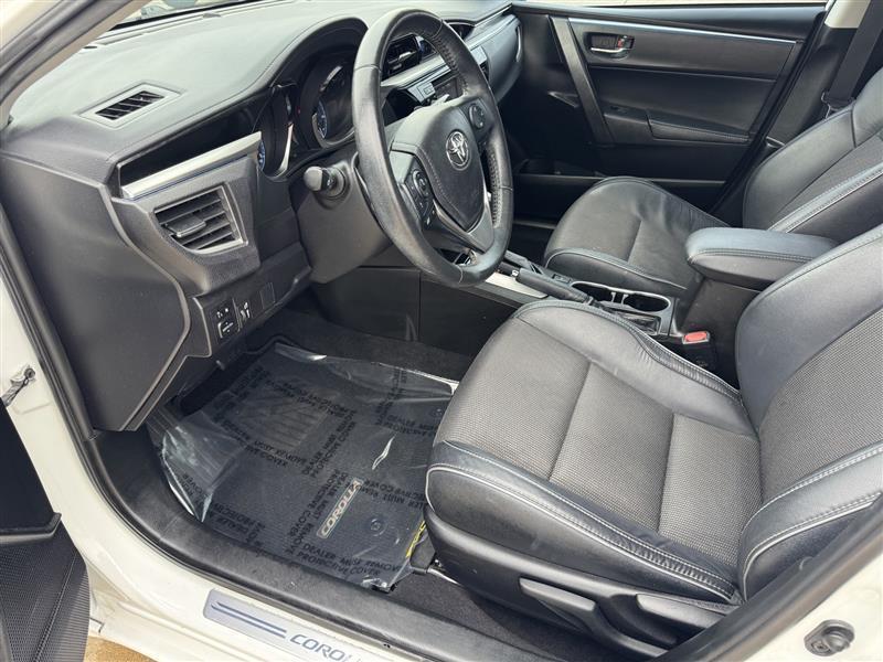 Toyota Corolla  2015