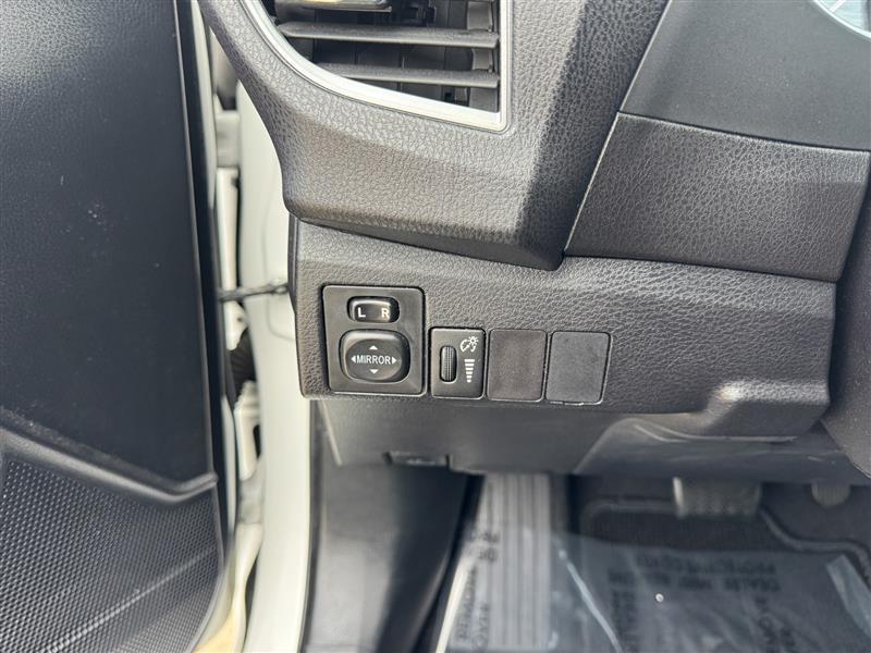 Toyota Corolla  2015