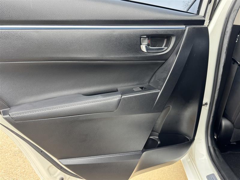 Toyota Corolla  2015