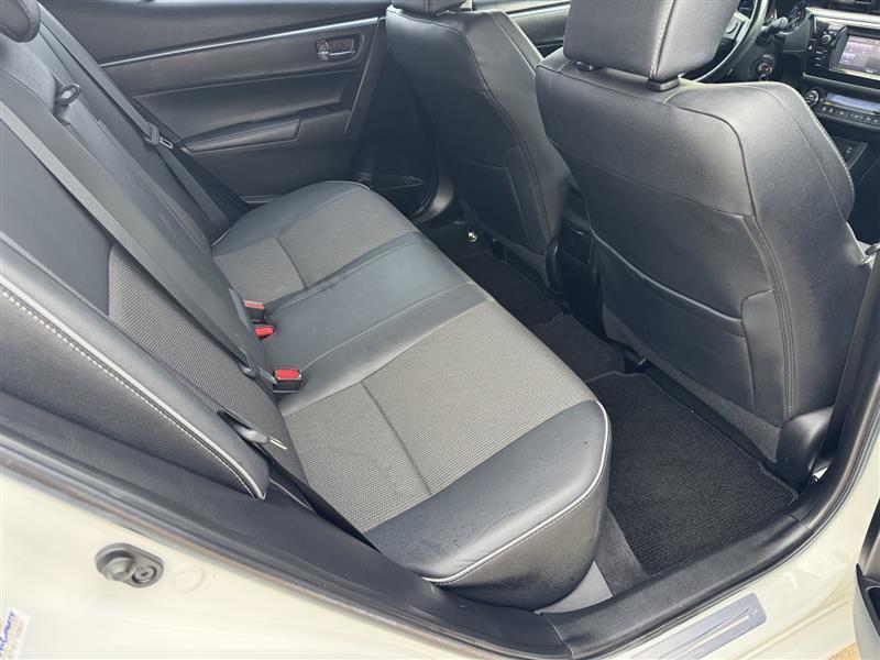 Toyota Corolla  2015