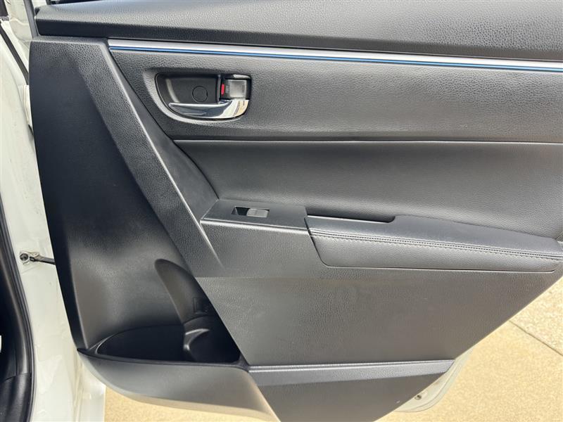 Toyota Corolla  2015