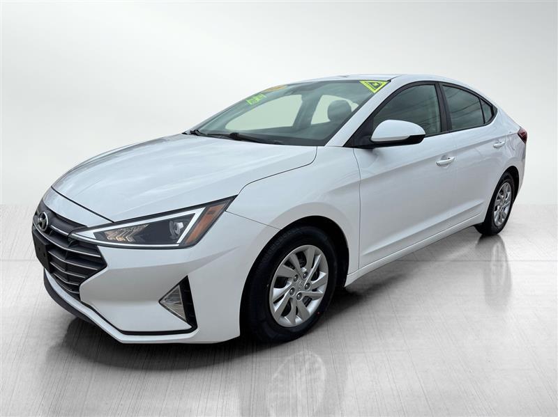 Hyundai Elantra SE 2020