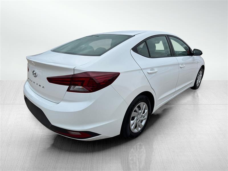 Hyundai Elantra SE 2020