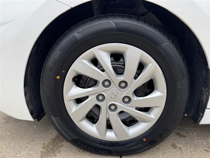 Hyundai Elantra SE 2020