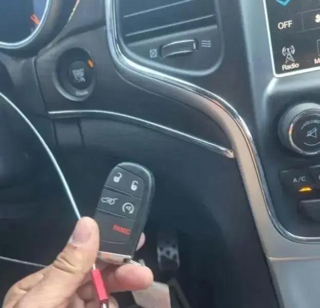 Jeep Grand Cherokee Overland 4WD 2015